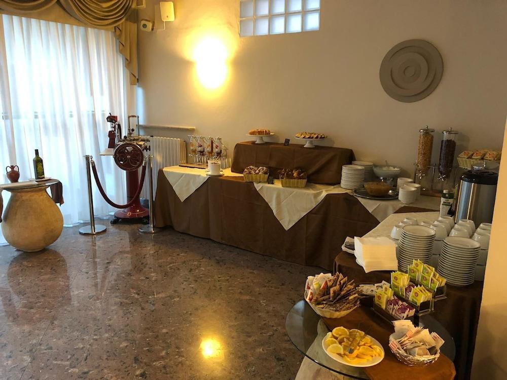 Hotel Garden Αλάσιο Εξωτερικό φωτογραφία
