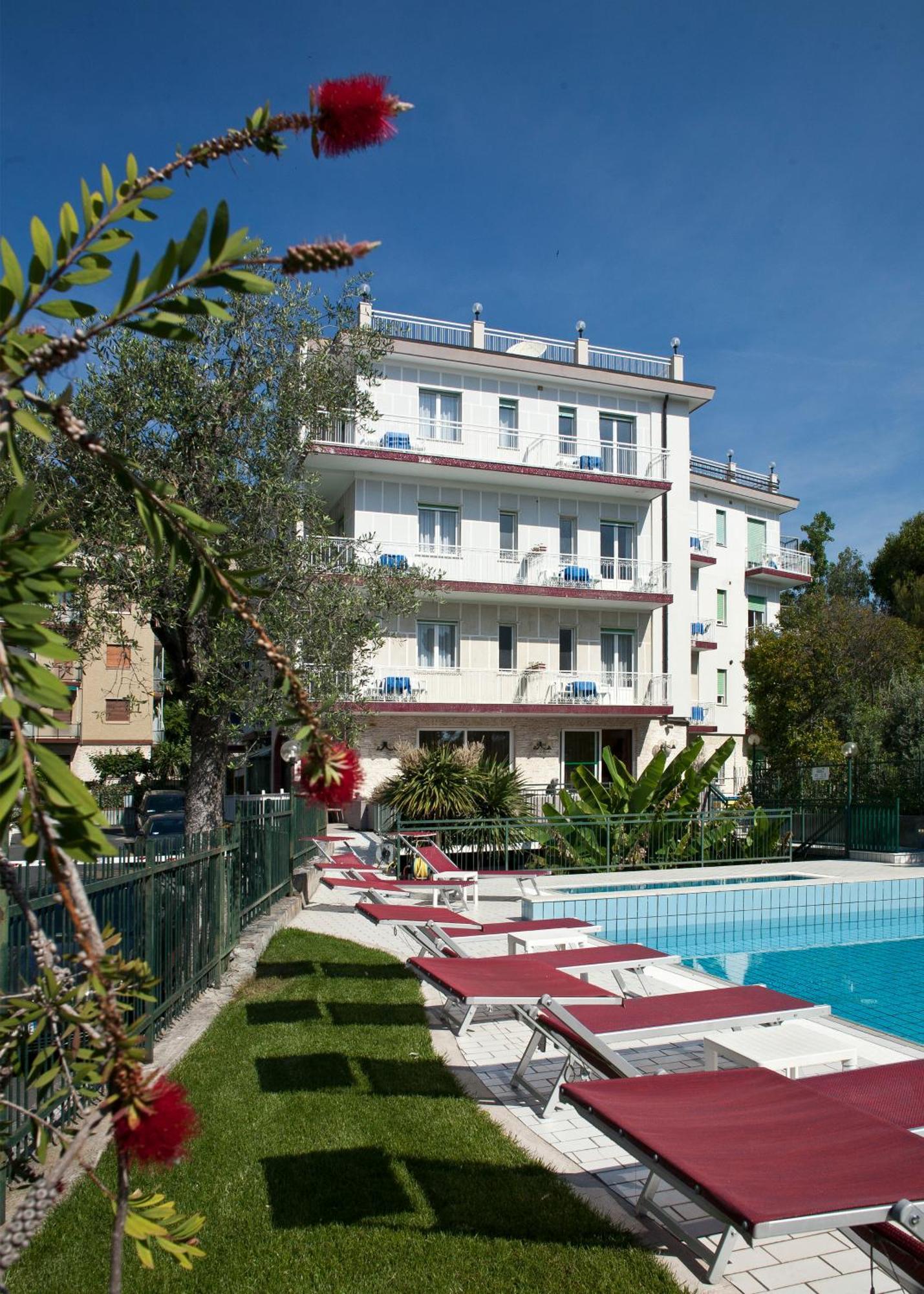 Hotel Garden Αλάσιο Εξωτερικό φωτογραφία