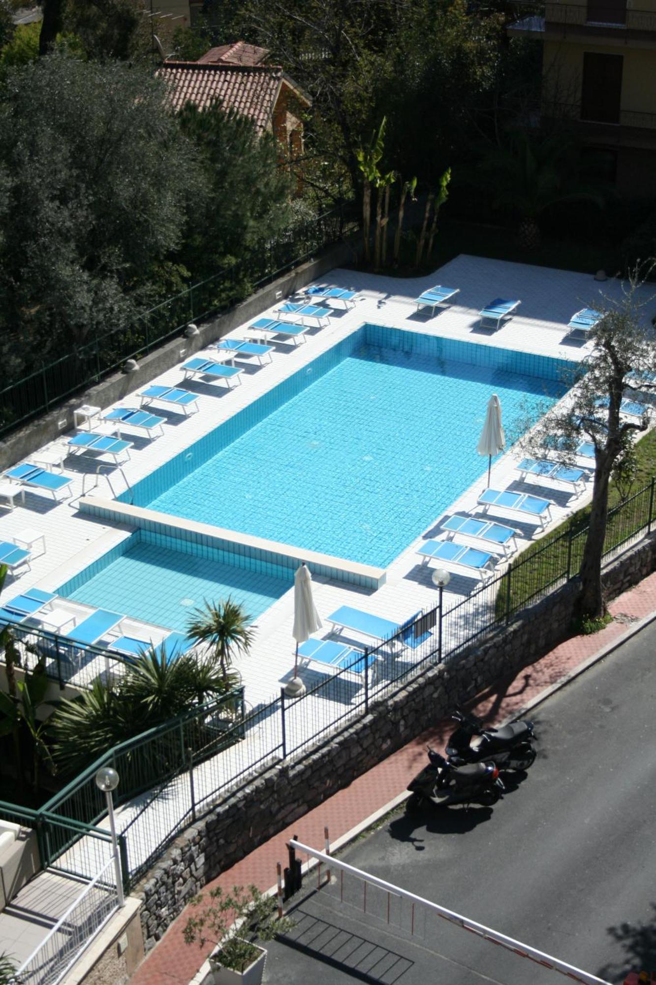 Hotel Garden Αλάσιο Εξωτερικό φωτογραφία